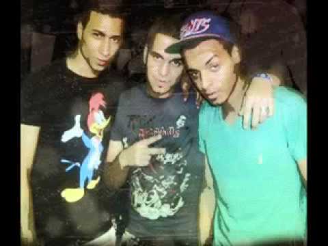 مهرجان اوكا واورتيجا وزيزو هو فى كده جديد 2012