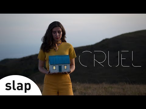 Nina Fernandes - Cruel (Clipe Oficial)