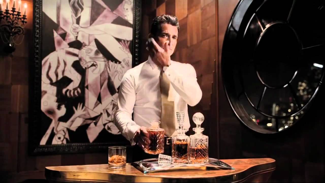 Onderscheiden Hoorzitting grijs Johnnie Walker Scotch "The Important Man" TV Commercial 2011 - YouTube
