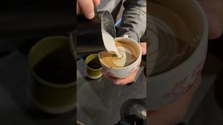 Advanced Latte Art 😍😇 #shorts #youtubeshorts #coffeeart #coffee #barista #baristaasifali #latteart