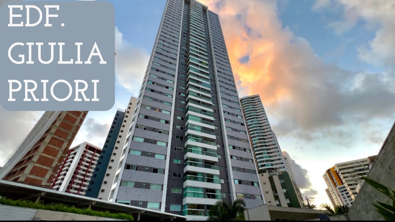 Apartamento com 149m 4 suítes + dependência completa ÓTIMA LOCALIZAÇÃO em Boa Viagem