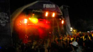 Totally Enormous Extinct Dinosaurs performs &quot;Stronger&quot; @ FIB2012