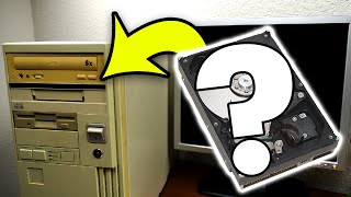 Booting Up and Exploring the '90s Mystery PC!