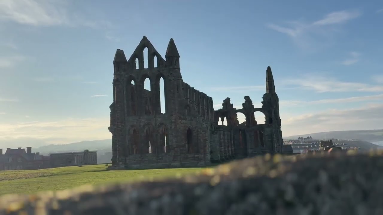 The shadows of the abbey 