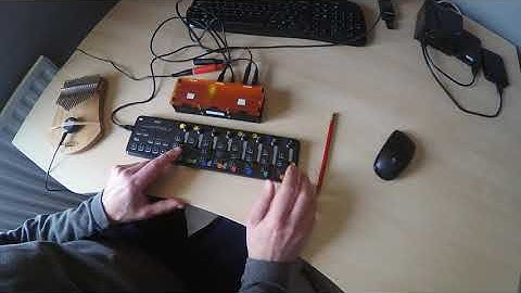 Kalimba experiment with Axoloti Core