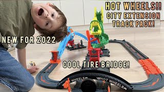 HOT WHEELS CITY EXPANSION TRACK PACK! JOIN LINCOLN AS HE EXPANDS THE NEW HOT  WHEEL CITY! 