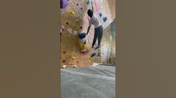 Getting a reality check with this dyno 😅 #dyno #bouldering #humanflag #v8 #realitycheck