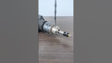 An easy way to remove drill bit without a key #shorts