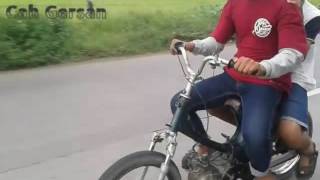 Download Lagu Hujan lebat - lebat ( versi cah gersan ) MP3