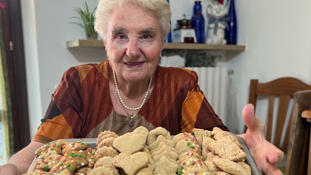 Biscotti da tè, da latte per le nostre colazioni.