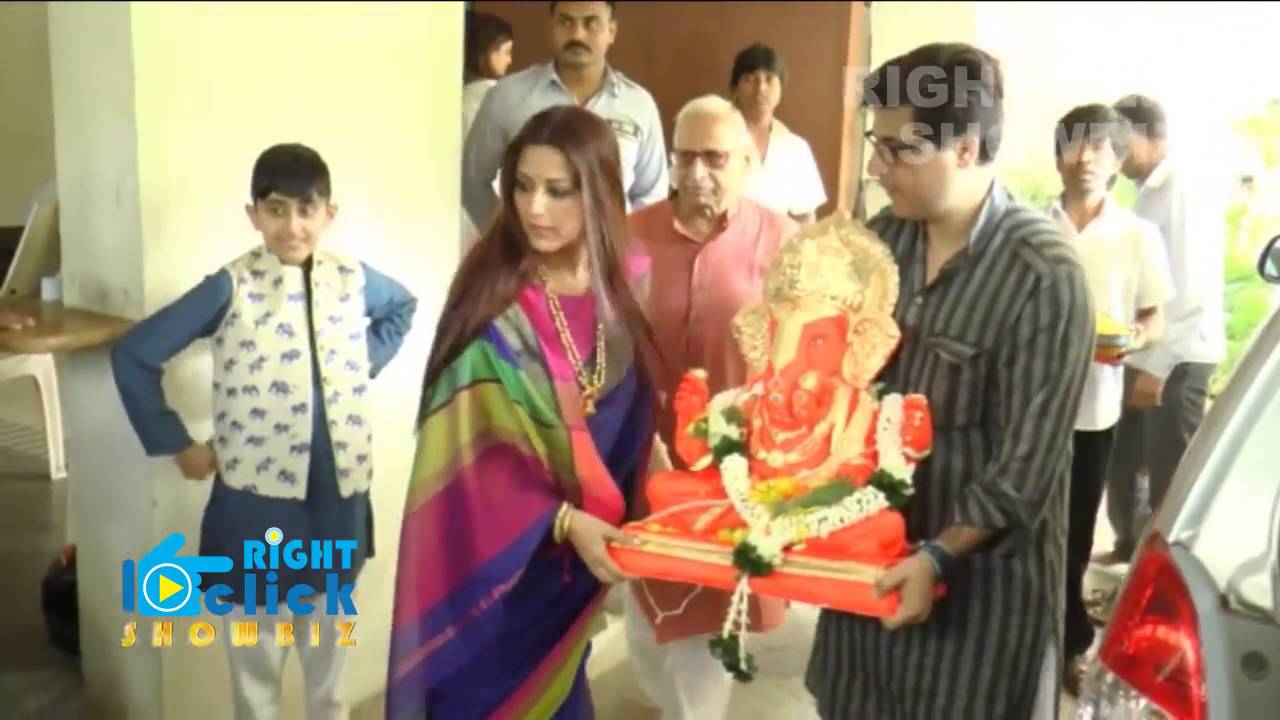 Sonali Bendre's Ganpati Visarjan bollywood 2016 top movies