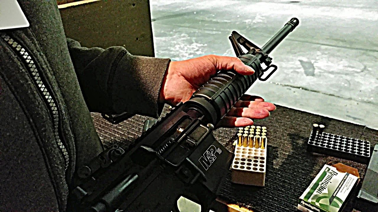 Shooting AR 15 (Smith and Wesson MP 15 Sport II ) - YouTube