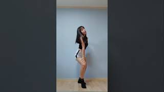 TWICE The Feels Dance Cover (mirrored) Yujin