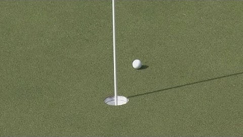 Jonathan Randolph’s impressive behind a tree approach at Sony Open