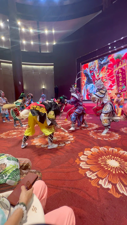 #chinatrip,Sangat Populer Yingge Dance🇨🇳🤩 #china#trending#youtubeshorts#viralvideo#shorts#short