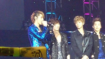 121013 KCON 2012 EXO-M: CONCERT INTRODUCTION PART [FANCAM]