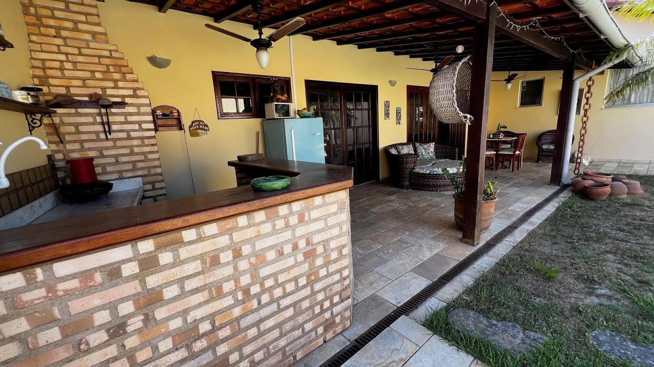 CONFORTO! LINDO IMÓVEL NA BEIRA DA LAGOA | SÃO PEDRO DA ALDEIA