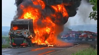 Largest Semi Logging Trucks & Heavy Equipment Crashes Drivers Idiots Fails In Speed Roads