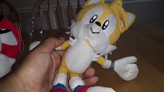 Classic tails and knuckles plush review