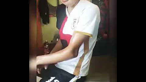 Quando a pessoa tira o joelho do lugar o que deve fazer?