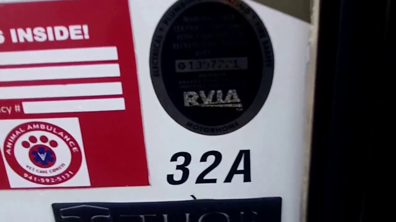 2012 Thor Hurricane 32A