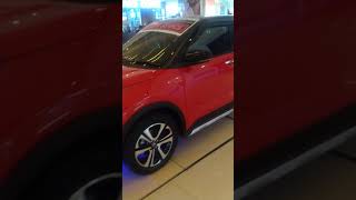 Wujud Daihatsu Rocky 2021 Red Color