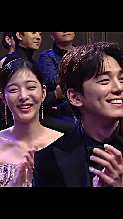 Four of them ❤️ getting the Best couple award 🥰 #businessproposal #ahnhyoseop #kimsejeong #sbs