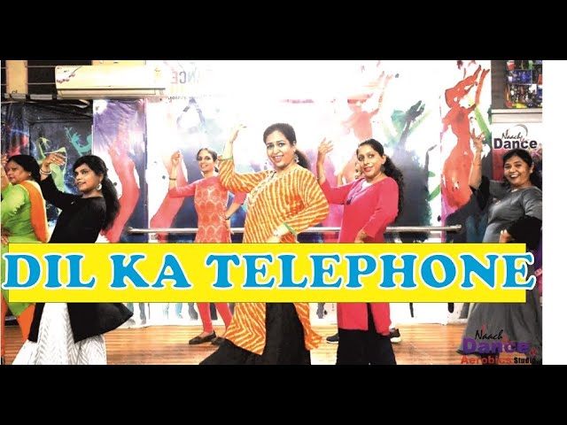 Dil Ka Telephone - Dream Girl | Easy choreography| Bollywood Dance |Dance Cover By Saloni Khandelwal