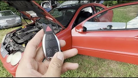 Volledige details over het programmeren van een verloren Benz-sleutel op een Mercedes C230 Konpre...