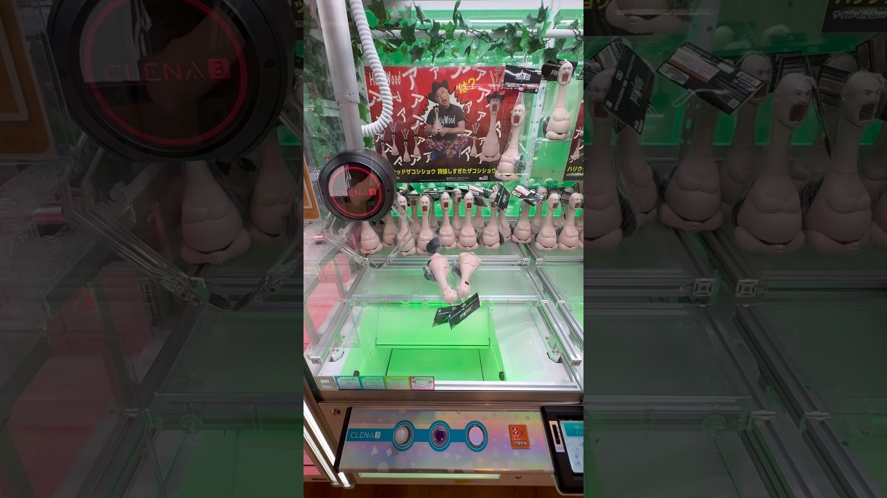 I found an insane machine #shorts #clawmachine #arcade - YouTube