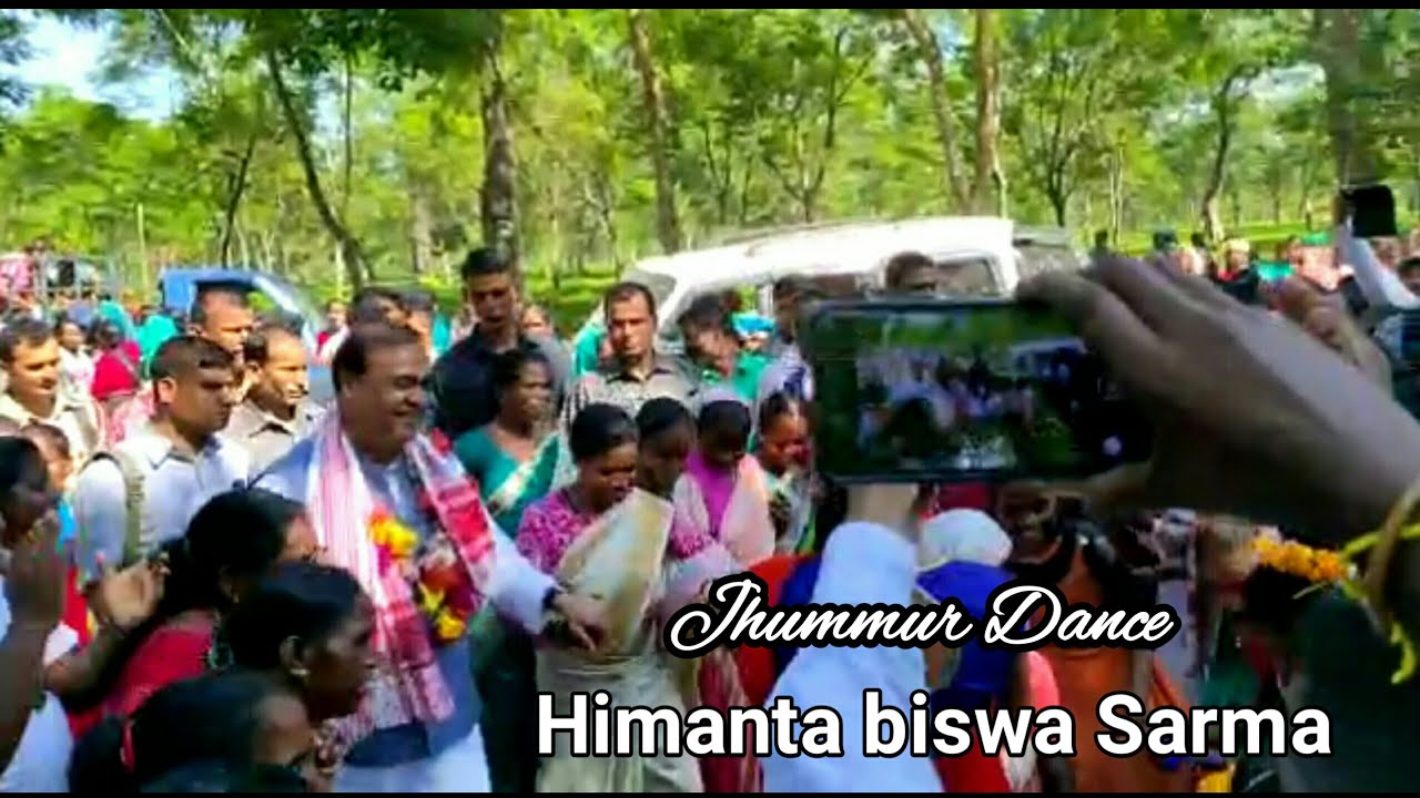 Himanta biswa Sarma jhumur dance in Tarajuli Tea Estate of Rangapara