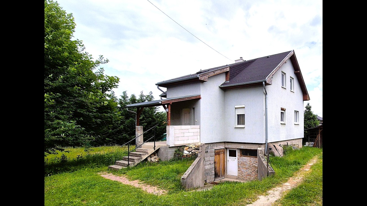 Tágas, többgenerációs családi ház eladó Szigetszentmiklóson – nyugalom, tér, lehetőségek!