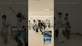 [B:MY BOYZ] B:MY BOYZ TikTok LIVE   비기너들의 댄스 챌린지 모음.zip