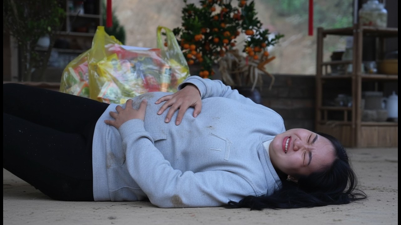 Ly Tu Tien Suddenly Collapsed with Stomach Pain on Lunar New Year’s Day