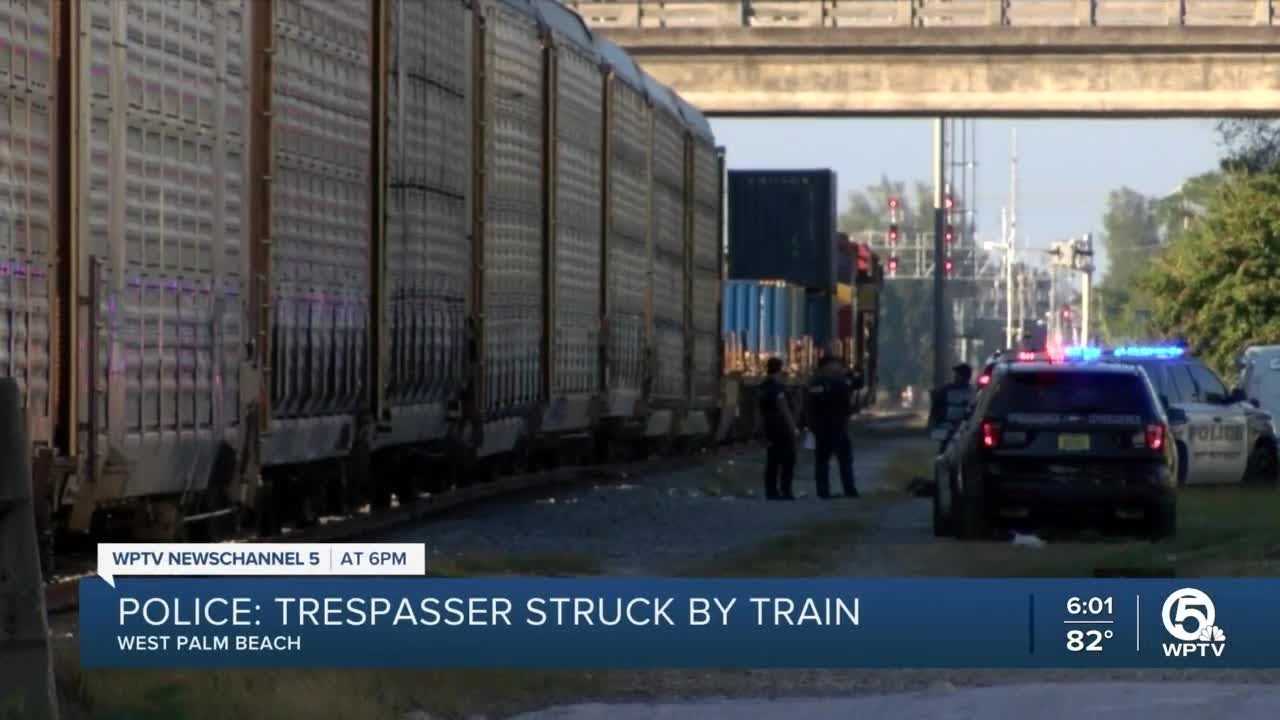 Trespasser struck by freight train in West Palm Beach - YouTube