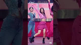  Spotlight on Stage:fromis_9 LEE NA GYUNG '#MeNow' Dance Mix!  | Kpop Short Dance Practice FanCam
