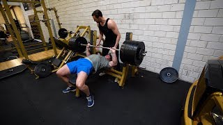 ZONDER ANABOLEN 170KG BANKDRUKKEN! MIJN EERSTE GROEIMAAT