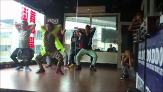 Waacking Class / Ding
