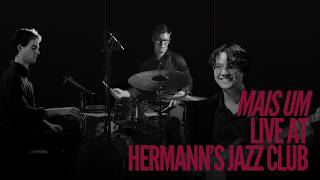 "Mais Um"  w/ Simon Williams &amp; Josh Warren  Live In Victoria