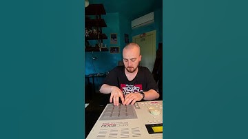 Wait for the horn sample... | MPC 2000 beatmaking