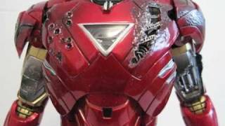 Hot Toys Iron Man Mark VI