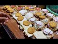 Super Fast Guptaji Burger Wala | Crunchy Fried Buns Burger  | Indian Street Food