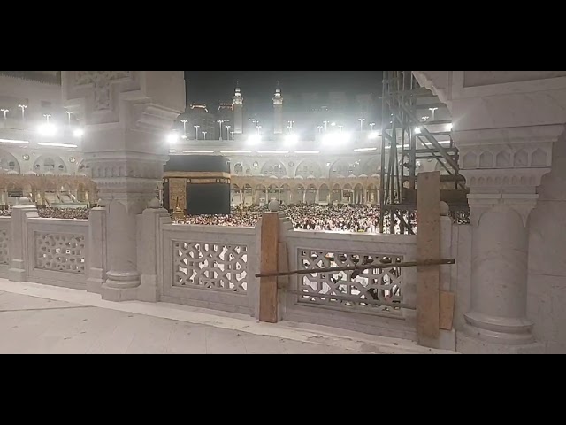 مرة اخرى اخي الكريم ربيع عيد يكرمني بدعاء عظيم من بيت الله الحرام.. فاللهم اكرمه بما يليق بكرمك 
