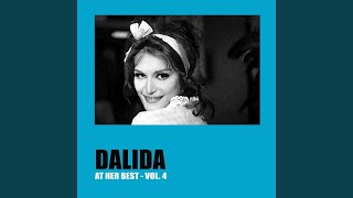 Watch Dalida Dix Milles Bulles Bleues video