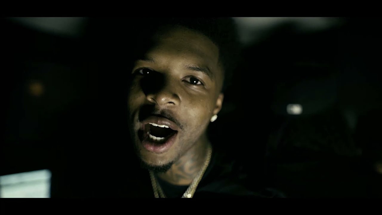 Z-Wayne - "Rent Due" ft. 23Rackz (Official Video) adlı videoyu YouTube'da izle Z-Wayne - "Rent Due" ft. 23Rackz (Official Video) adlı videoyu YouTube'da izle