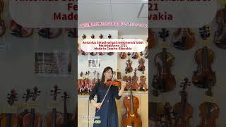 Antonius Stradivarius Cremonensis feciebat Anno 1721 チェコ製(展示