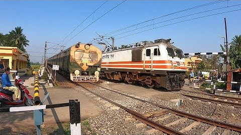 Surprise scenes :Fast & furious Parallel Train Raceing & Chasing & Overtaking #crossing |Emu On Fire