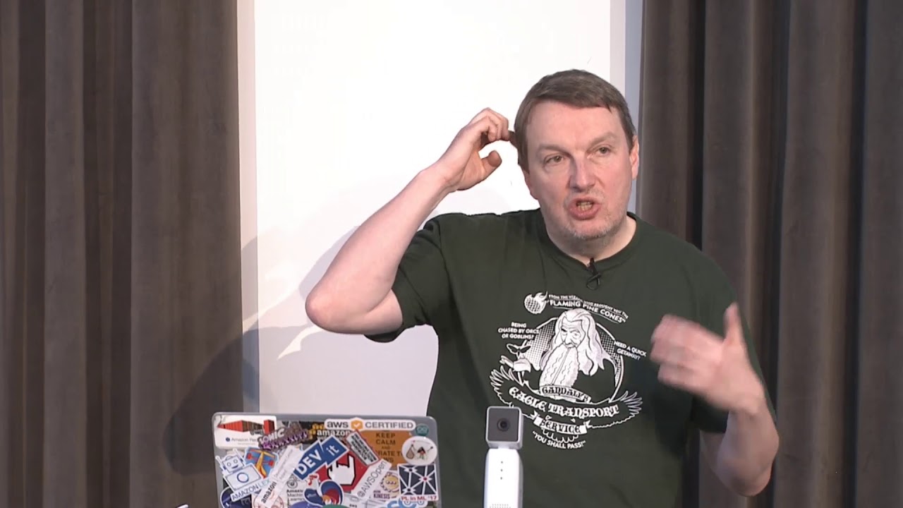 AWS Builders' Day | Deep Learning with Apache MXNet & Tensorflow - YouTube