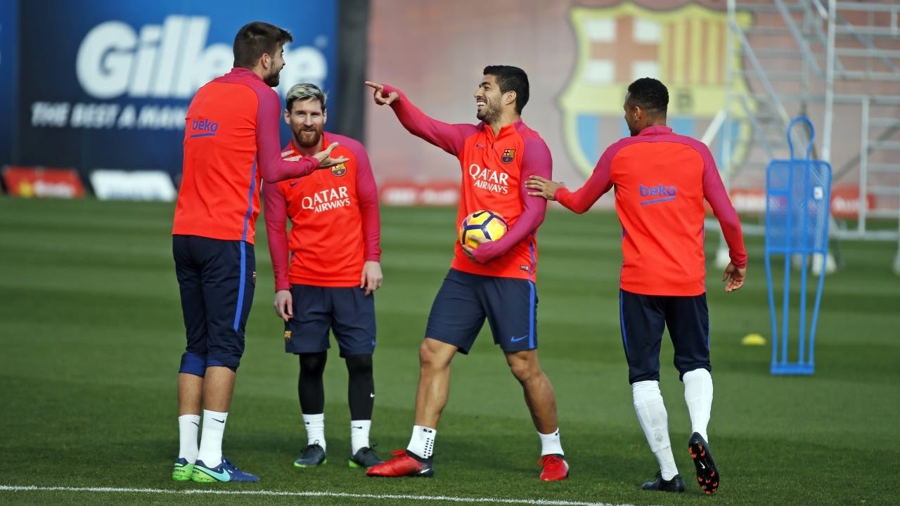Entrenament del FC Barcelona previ al FC Barcelona - Espanyol
