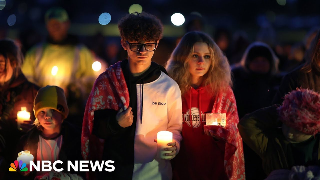 Candlelight vigil held for victims of Iowa school shooting